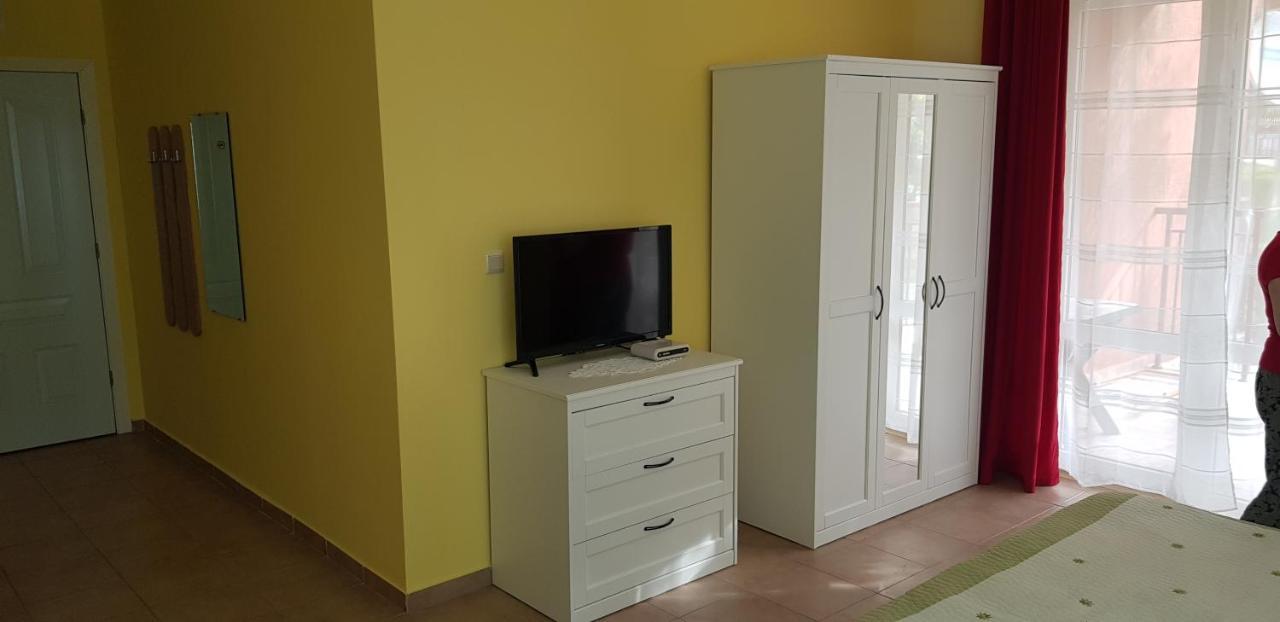 Sloneczny Brzeg Green Fort Noks Studio 外观 照片
